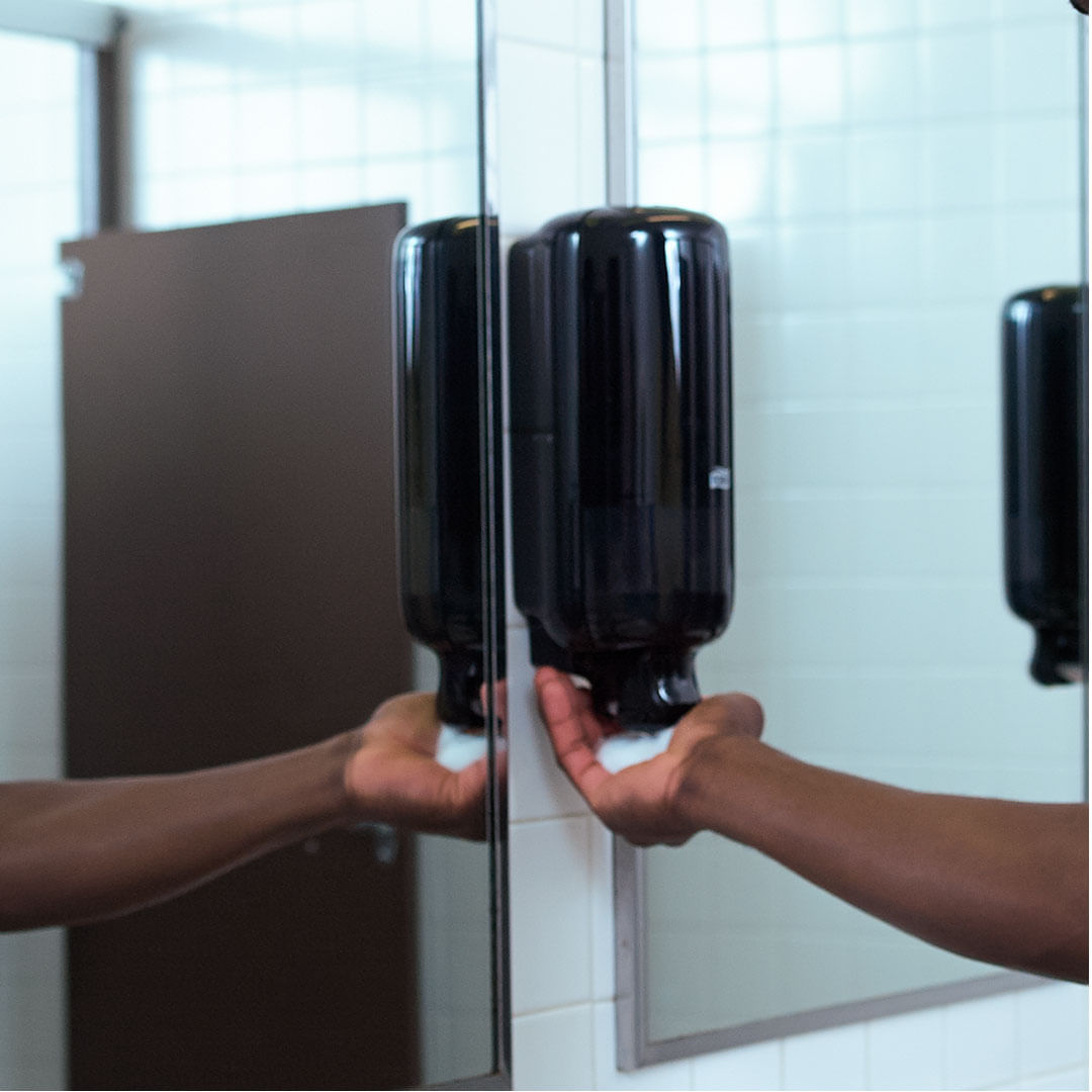DispenserparaSaboneteLiquidoTorkPreto