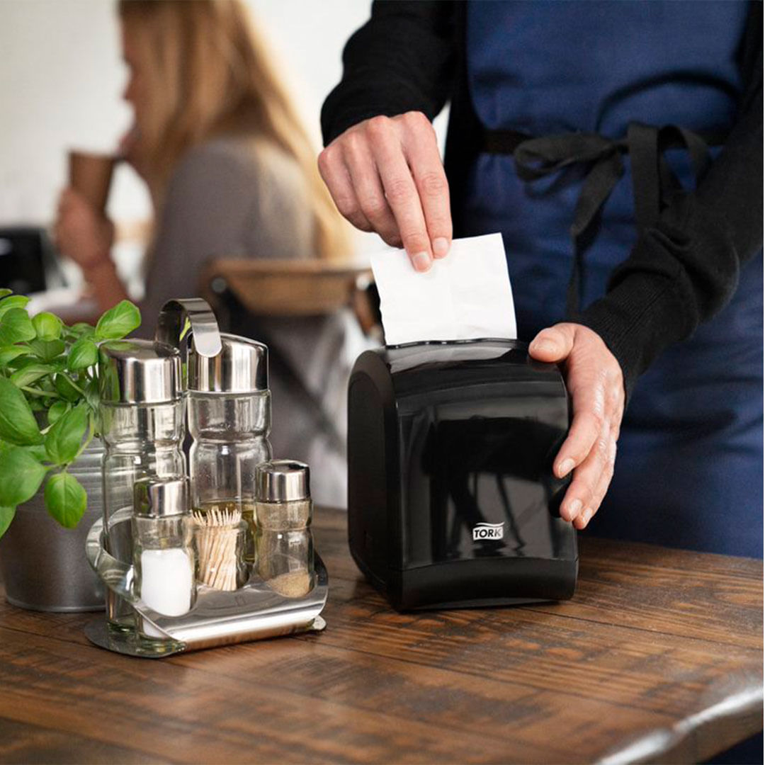 GuardanapoTorkXpressnapFit18pacotesde240folhascada